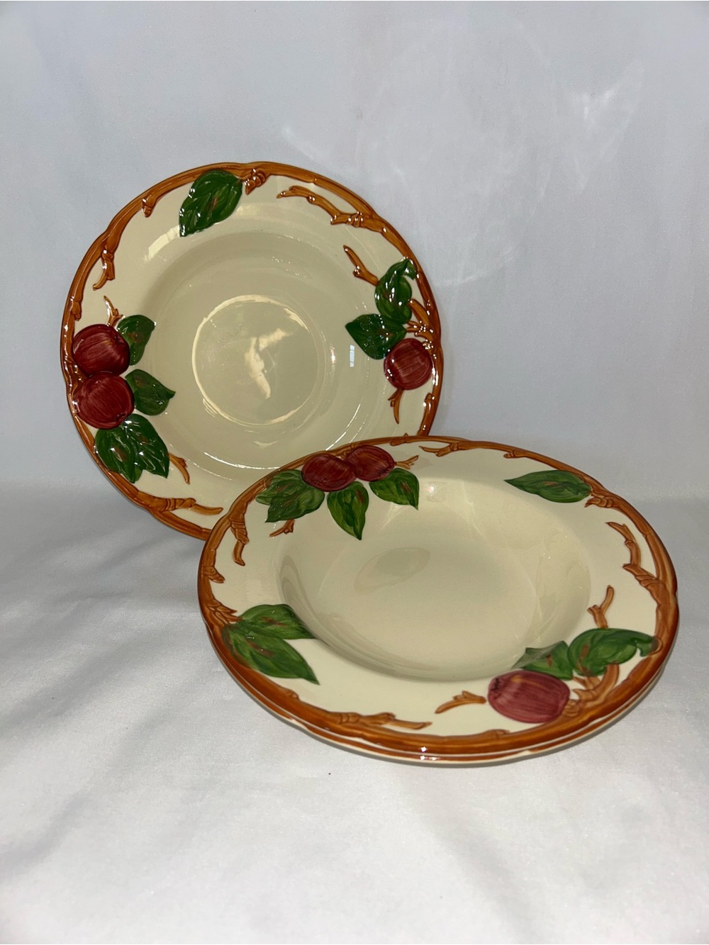 Franciscan Apple 8” Soup Bowls Set of 3 USA Vintage Rimmed Bowls - One w/ Chip